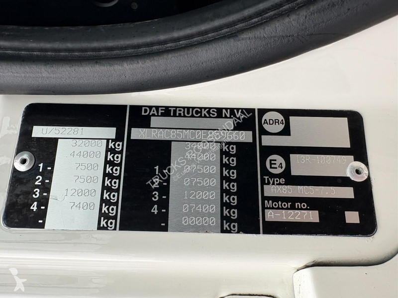 شاحنة DAF 85460 + 8X2 STEERING + EURO 5