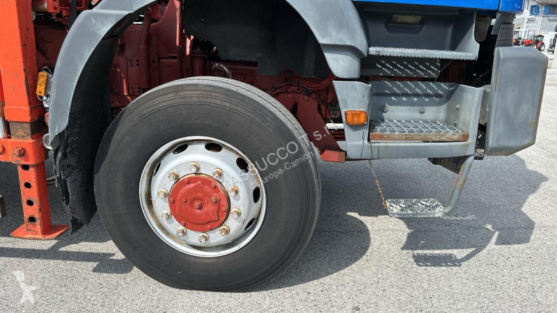 شاحنة Iveco EUROTRAKKER MP190E30 4X4