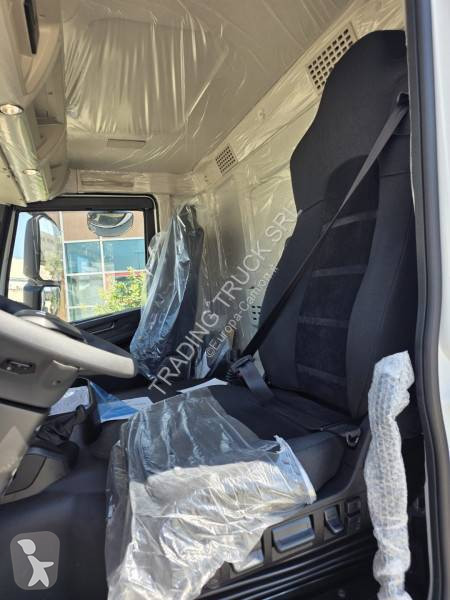 شاحنة Iveco