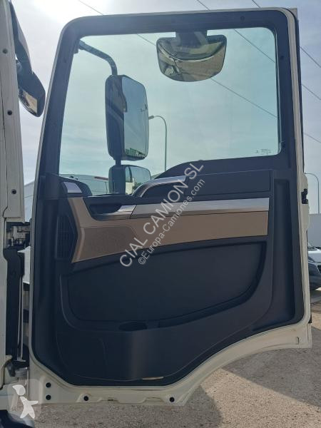 شاحنة MAN 12.250