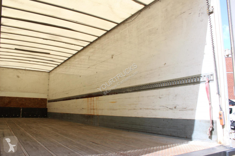 شاحنة Iveco 360 E6 Koffer Liftachse Klima