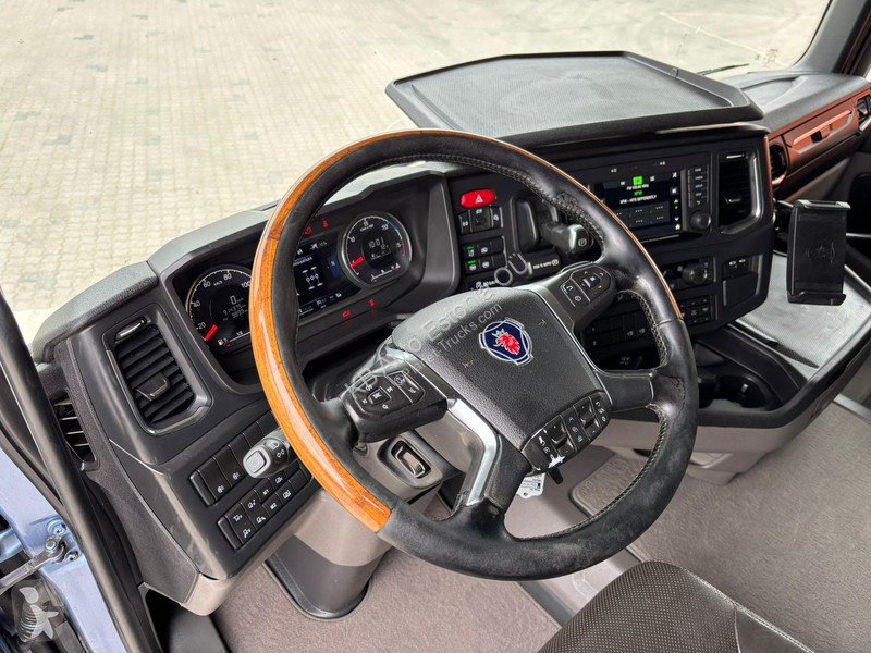 Camion Scania 660 6X4 ETADE