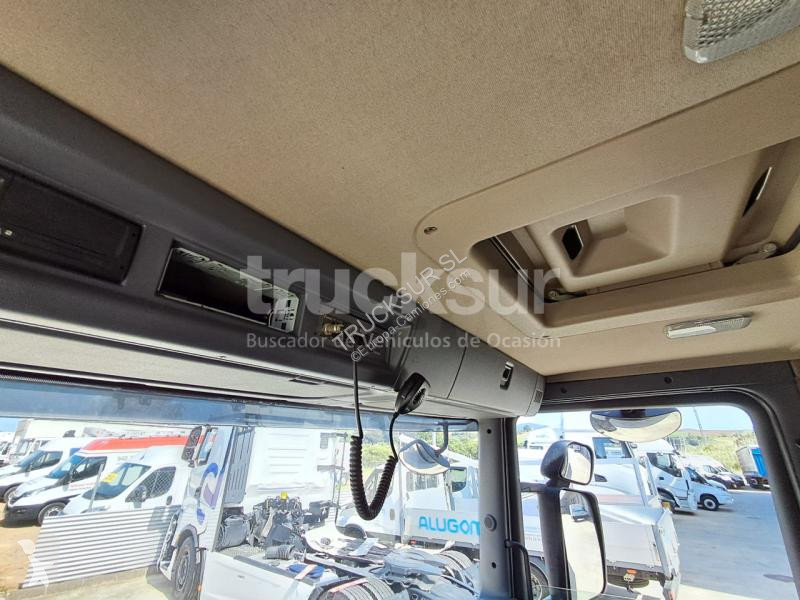 شاحنة Scania ejes 6x2*4 G450.26 ONA