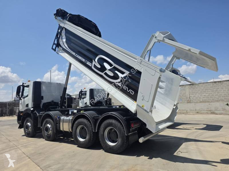 شاحنة Iveco