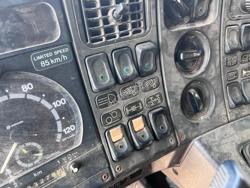 شاحنة Scania R-500 V8 6X4 - MANUAL GEARBOX