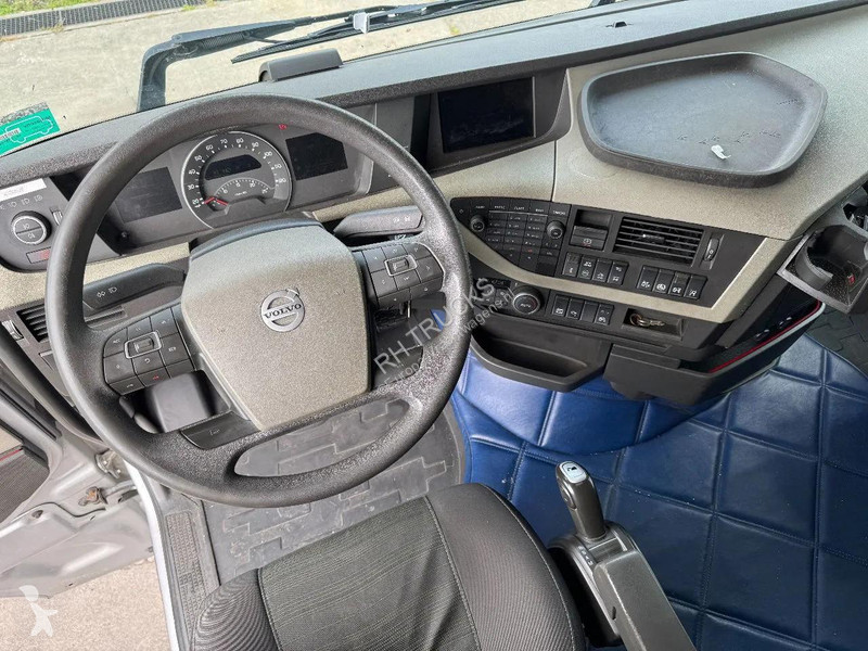 شاحنة Volvo 460 6X2 PALFINGER 23001 + REMOTE...