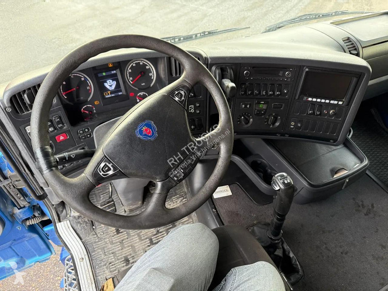 شاحنة Scania R560 V8 8X4 EURO 5 - MANUA GEAR