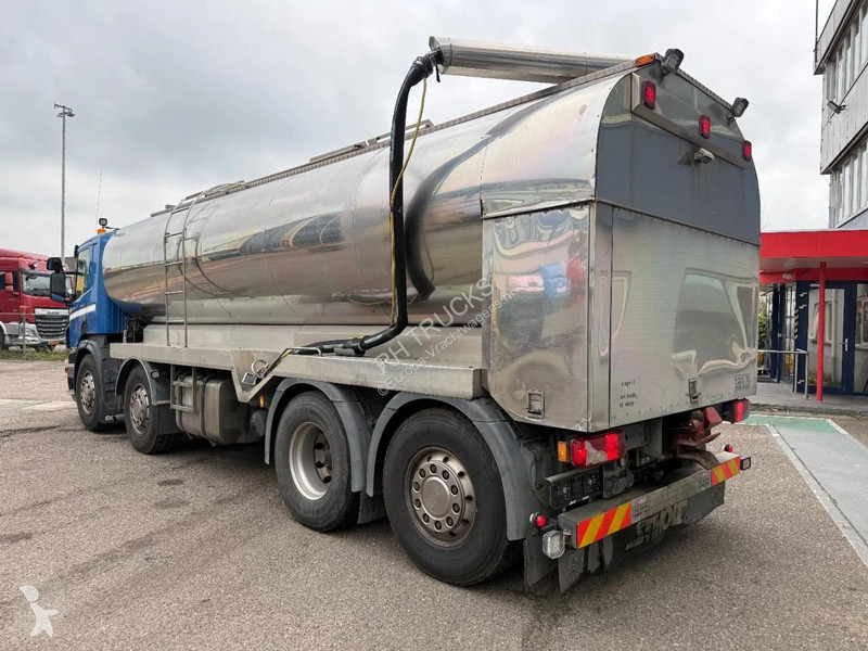 شاحنة Scania P400 8X2 EURO 5 - TANK 21.700 ITER