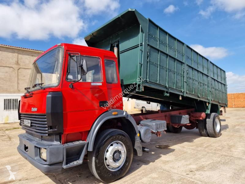 شاحنة Iveco