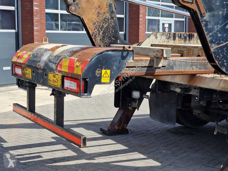 شاحنة Volvo 330 6x2*4 - Skiploader Laxo - Euro...