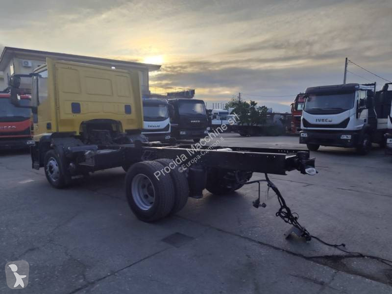 شاحنة Iveco
