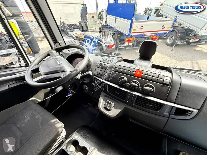 شاحنة Iveco