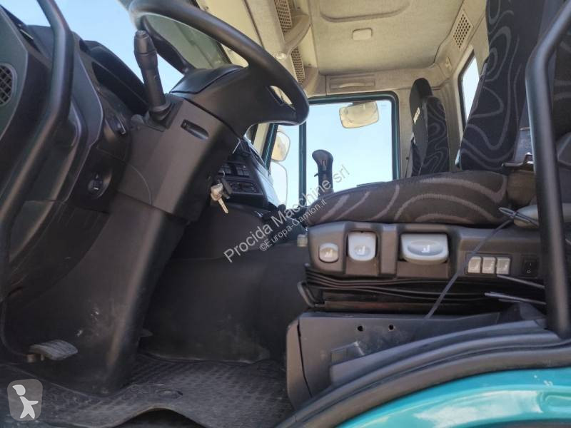 شاحنة Iveco