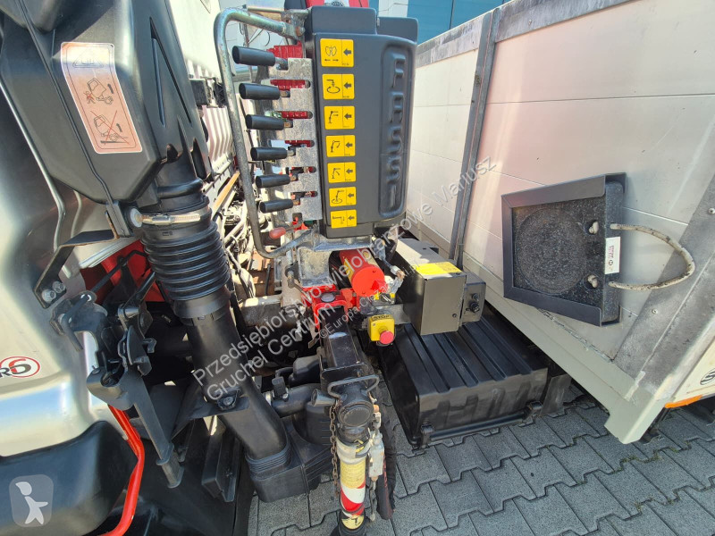 شاحنة Renault D 7.5 180 / AUTOMAT / FASSI F32 /...