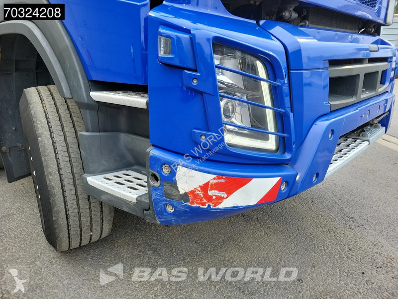 شاحنة Volvo 450 8X4 18m3 tipper Lift-Axle...