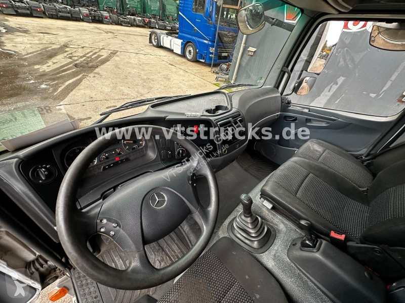 شاحنة Mercedes 816 Kofferaufbau 4x2