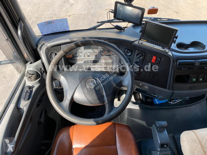 شاحنة Mercedes 818 Pferdetransporter