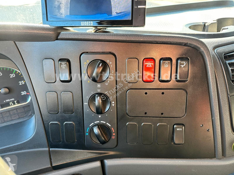 Camion Mercedes 816 4x2 Euro5 Koffer mit...