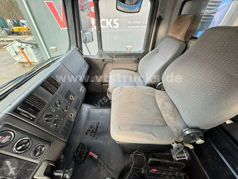 شاحنة MAN 6x6 Pritsche + HIAB-Ladekran