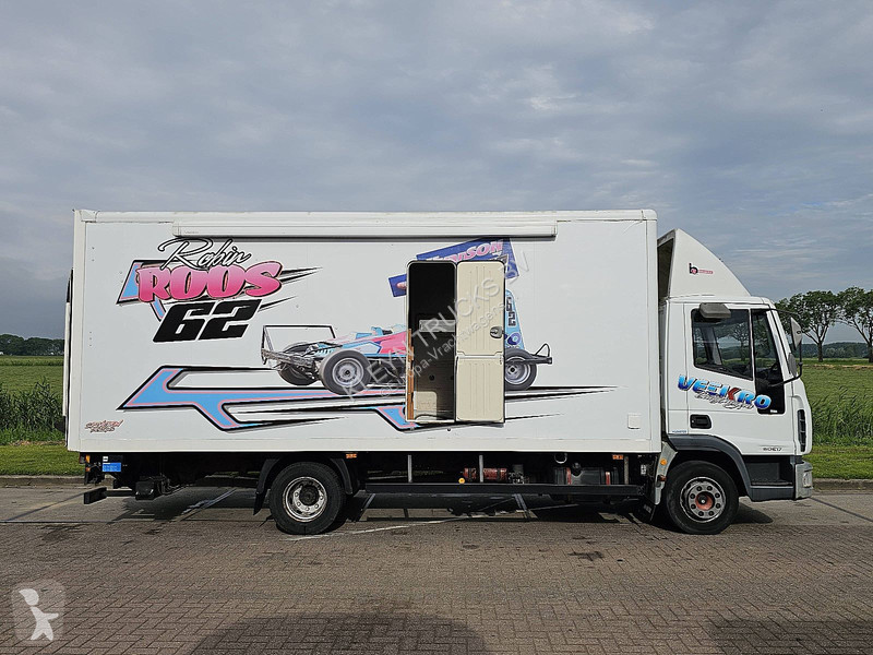 شاحنة Iveco 80E17 EUROCARGO