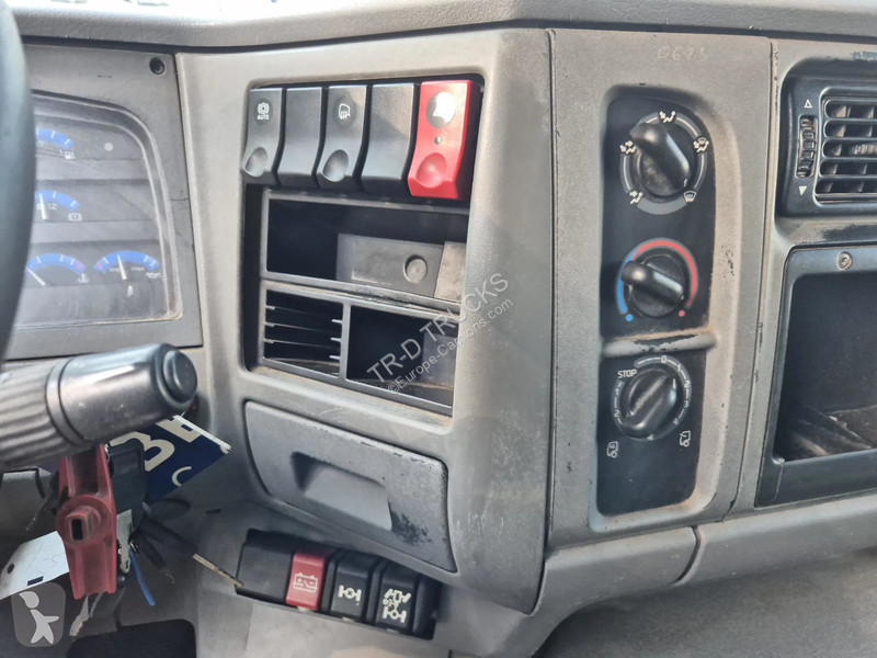 شاحنة Renault 320 13000L FUEL / CARBURANT - 4...