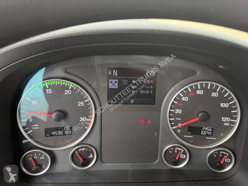 Vrachtwagen MAN TGL 12.220 4X2 BL TGL 12.220...