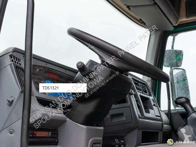 Ciężarówka Renault MIDLUM 4x4 Doka Chassis