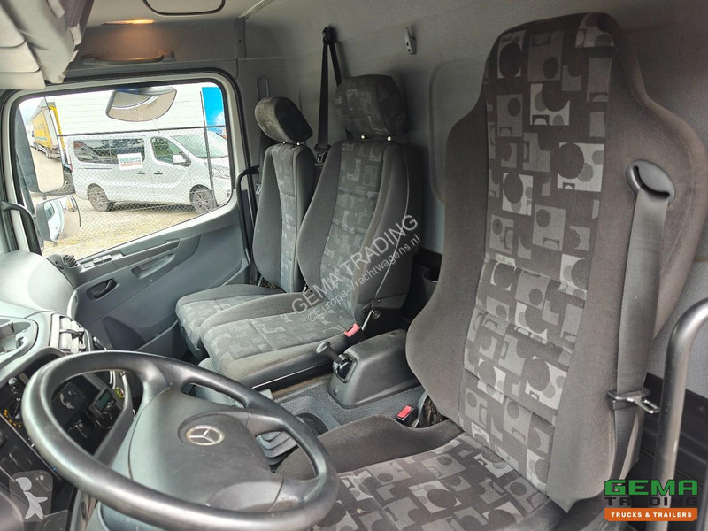 شاحنة Mercedes ATEGO  4x2 Day Cab (3 pers)...