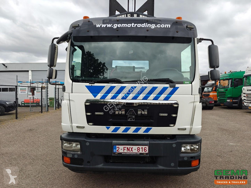 شاحنة MAN 12.250 4x2 Sleeper Cabin Euro5 -...