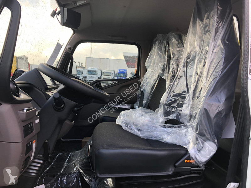 شاحنة Mitsubishi Fuso 7c18 7C18 + GRUA...