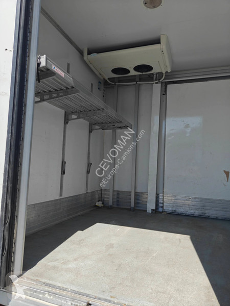 شاحنة MAN 8.180 Koelwagen Carrier Viento 350