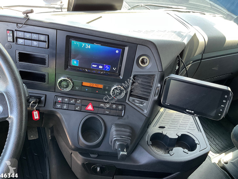 Camion Mercedes 3253 Euro 6 8x4 Palfinger 17...