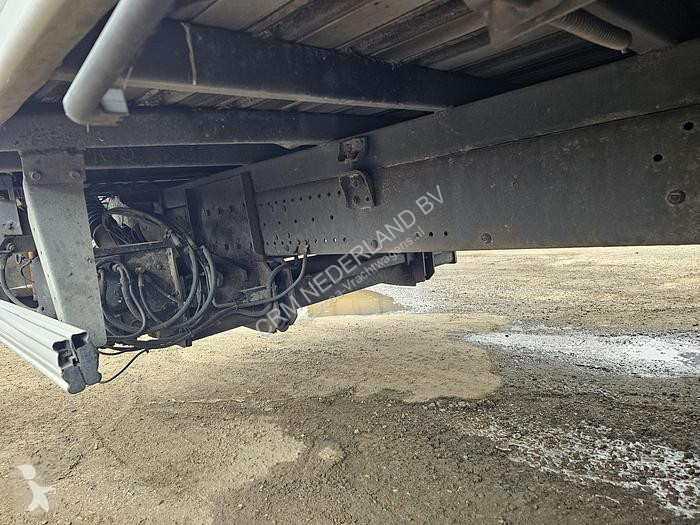 Vrachtwagen Renault MIDLUM 180 - EURO 3 -...