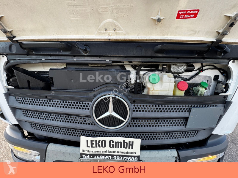 شاحنة Mercedes 1218 Mit Carrier Sp 850
