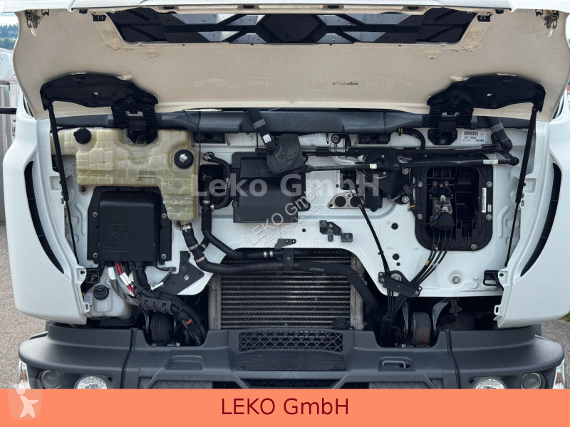 شاحنة Renault D 260.16 Mit Carrier Sp 950Mt