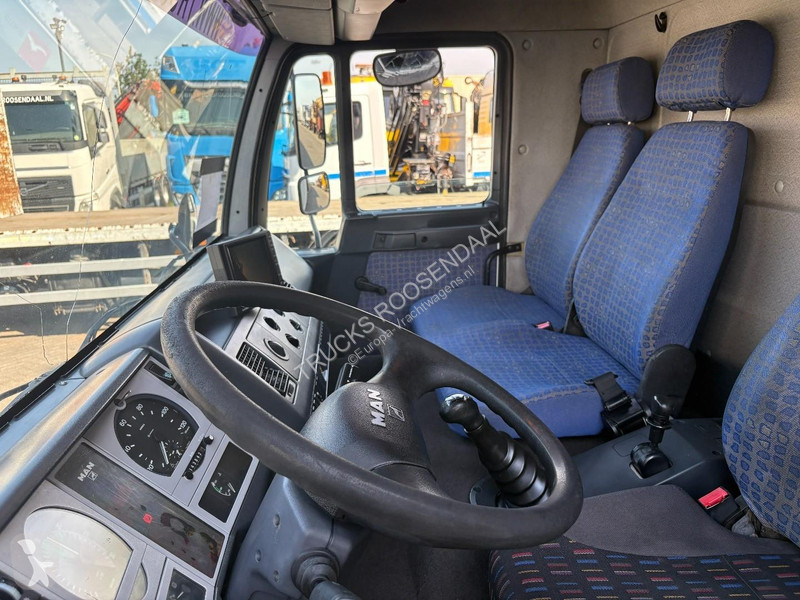 شاحنة MAN 170 C + Loadlift + Euro 3