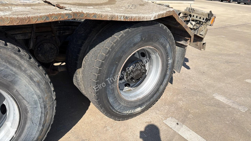 شاحنة Volvo - 420 (EJES GRANDES / SUSPENSIÓN DE...