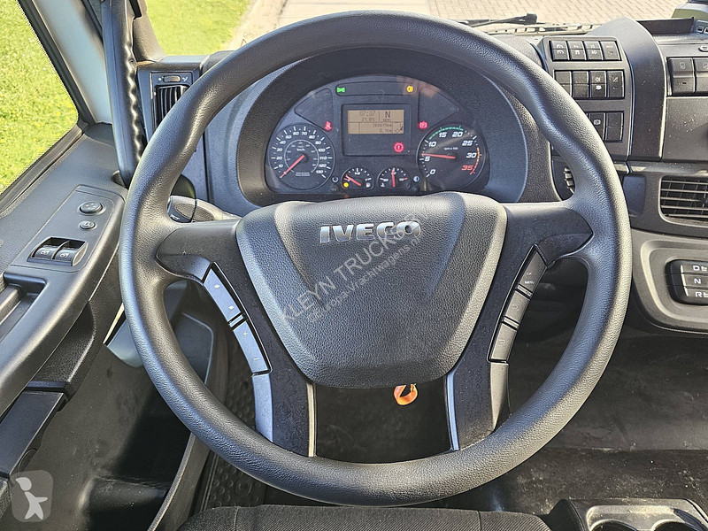 شاحنة Iveco 160E28 EUROCARGO