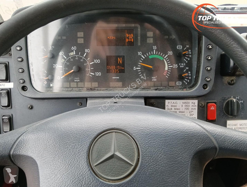 شاحنة Mercedes U 5000 4x4 - (type 437.4) 4000...