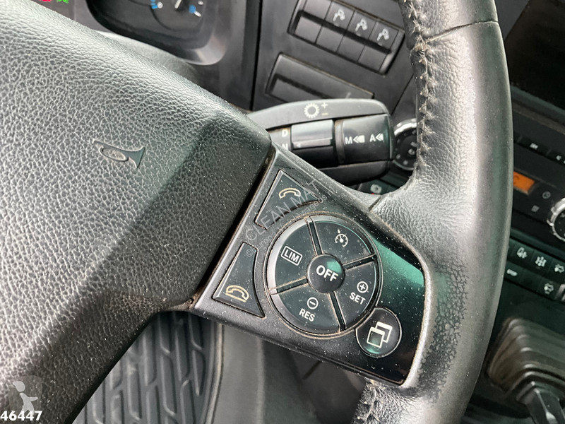 Camion Mercedes 3251 8x4 Euro 6 HIab 28...
