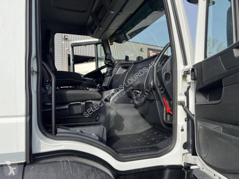 شاحنة Iveco 420