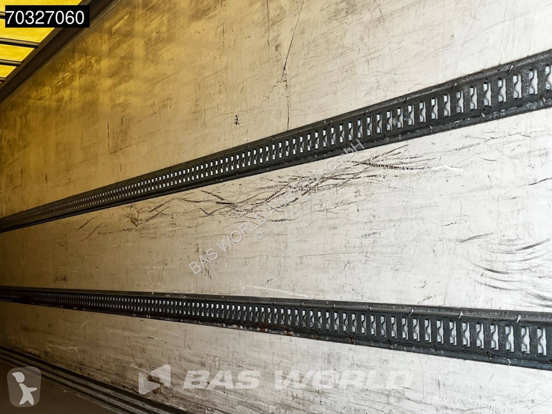 شاحنة DAF LF 230 LF 4X2 12tonner kg...