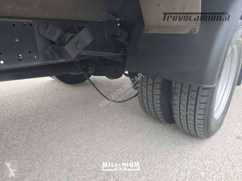 شاحنة Iveco 35-18 HI MATIC 2021 CELLA 4,40 ATP