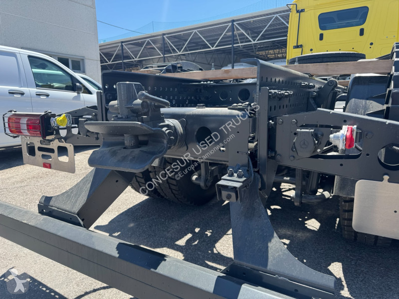 شاحنة Mercedes  3340 K 6X4