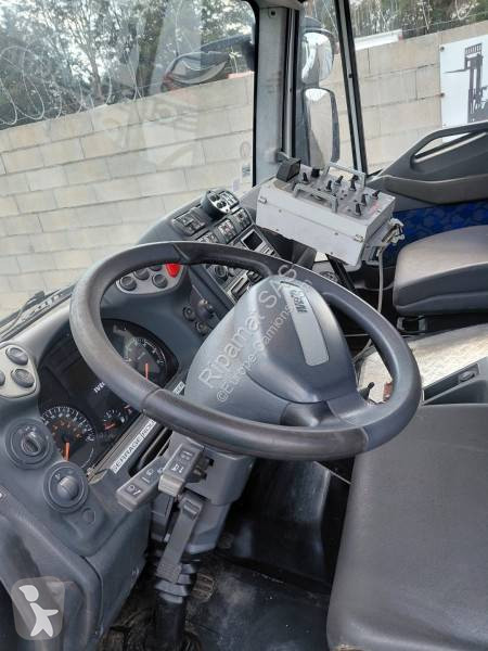 شاحنة Iveco
