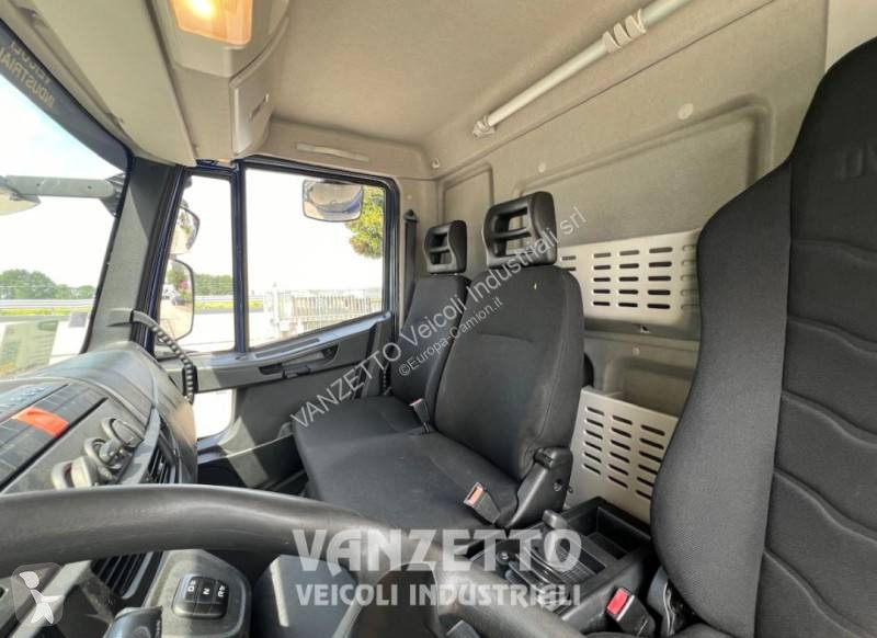 شاحنة Iveco