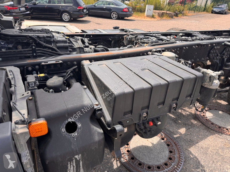 شاحنة MAN 26.430 26.470 6X4-4 Unfall oder...