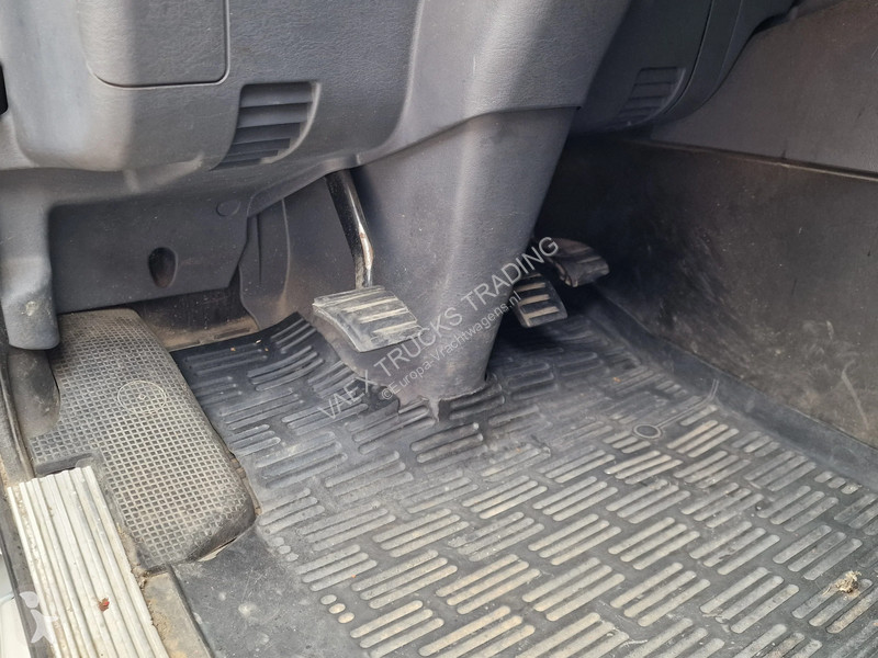 Camion Scania P94 260 - 4x2 - Full air - Manual...