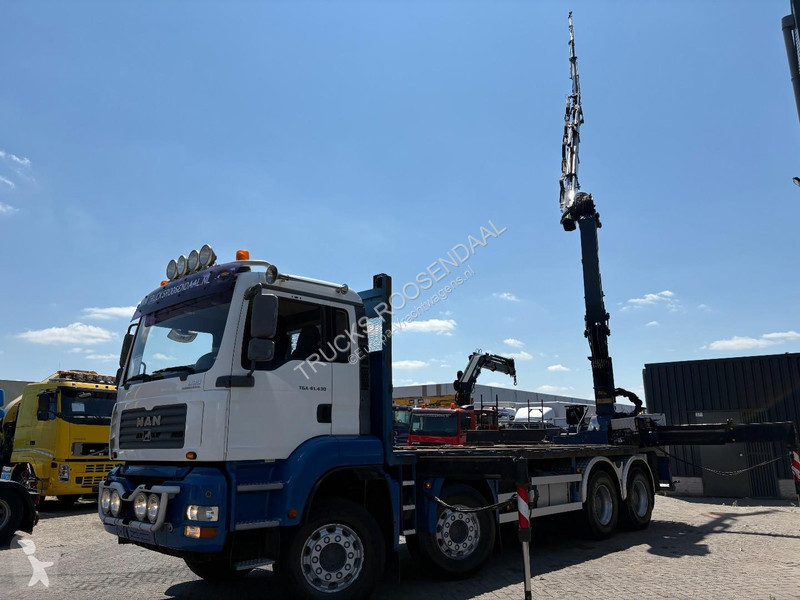 شاحنة MAN 41.430 + HMF 4220 K4   4X EXT + JIB...
