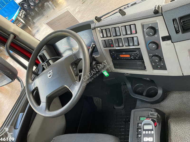 شاحنة Volvo 320 Multilift 21 Ton haakarmsysteem...